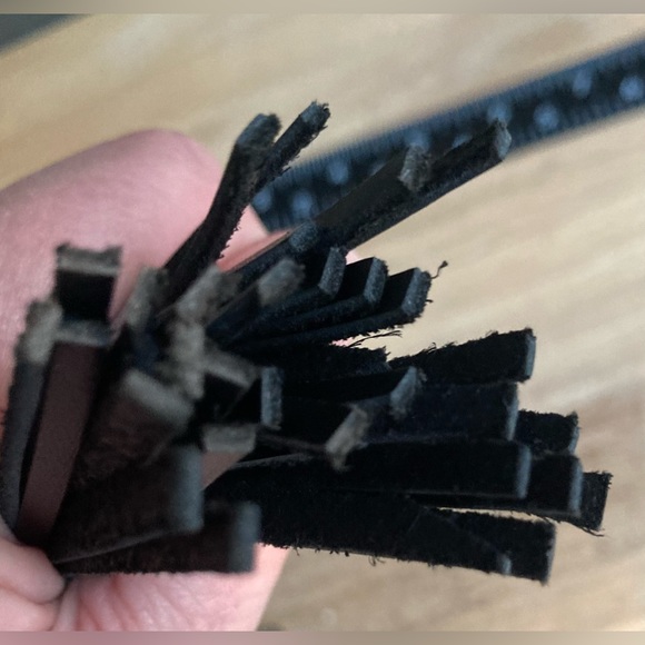 Black Leather Keychain  Bag Charm Tassel EUC - Picture 2 of 8